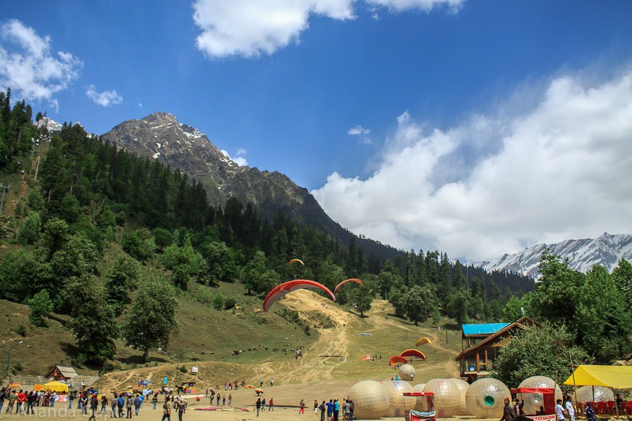 Paragliding at Solang valley